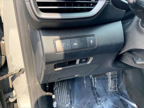 Used 2022 Hyundai Santa Fe SEL AWD/4WD image 25