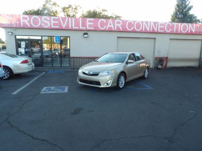Used 2012 Toyota Camry XLE w/ Convenience Pkg