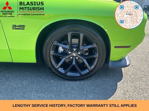 Used 2023 Dodge Challenger R/T w/ Blacktop Package RWD image 3