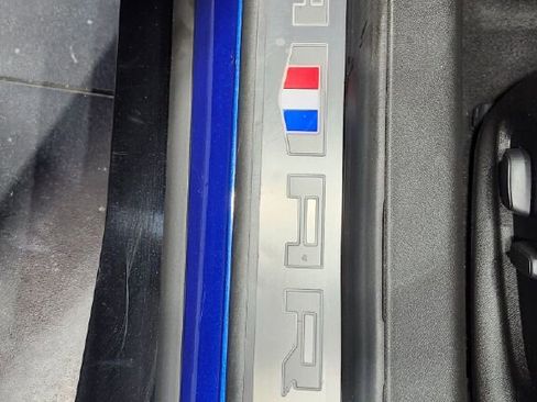 Used 2018 Chevrolet Camaro ZL1 RWD image 33
