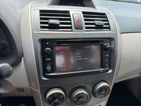 Used 2013 Toyota Corolla LE FWD image 20