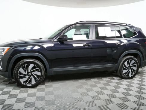 Certified 2025 Volkswagen Atlas SE image 34