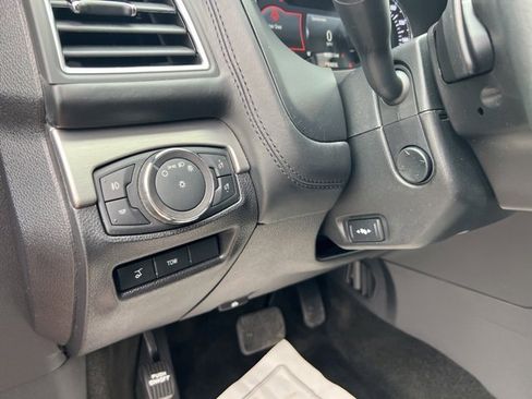 Certified 2018 Ford Explorer Platinum image 9