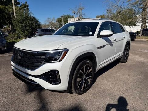 New 2026 Volkswagen Atlas Cross Sport SEL Premium R-Line AWD/4WD image 3