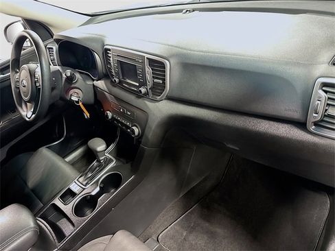 Used 2019 Kia Sportage LX image 30
