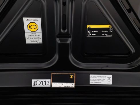 Used 2016 Lamborghini Huracan LP 610-4 AWD/4WD image 52