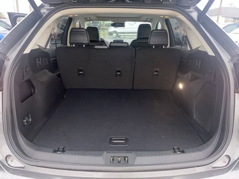 Used 2024 Ford Edge Titanium image 25