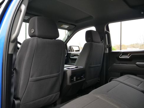 Used 2025 Chevrolet Silverado 1500 RST AWD/4WD image 31