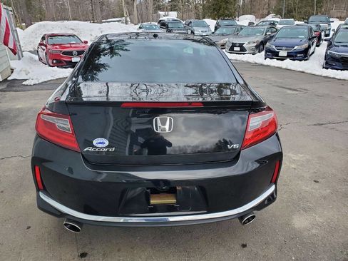 Used 2017 Honda Accord EX-L image 6