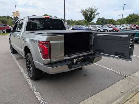 Certified 2025 Ford F150 Platinum w/ Equipment Group 702A High AWD/4WD image 37