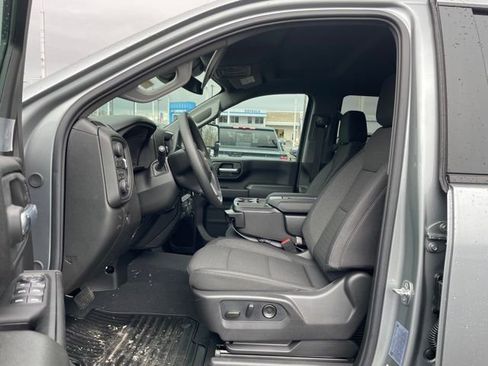 New 2026 Chevrolet Silverado 2500 Custom w/ Custom Value Package image 7