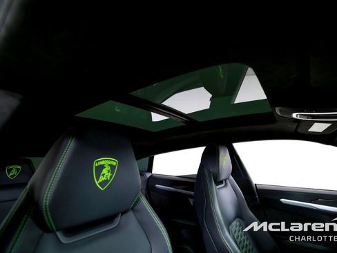 Used 2020 Lamborghini Urus image 30