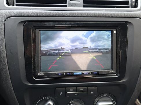 Used 2013 Volkswagen Jetta TDI image 23