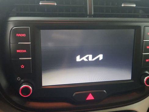 Used 2022 Kia Soul LX FWD image 20