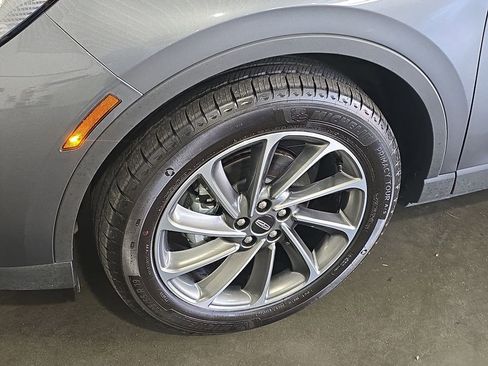 Used 2025 Lincoln Corsair AWD w/ Equipment Group 101A image 14