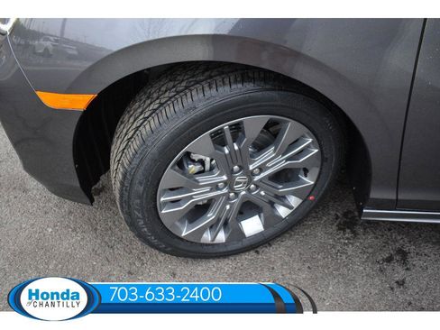 New 2026 Honda Odyssey Touring image 37