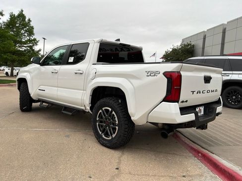 New 2026 Toyota Tacoma TRD Sport AWD/4WD image 7