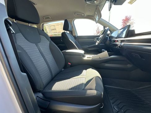 New 2026 Kia Sorento LX image 25