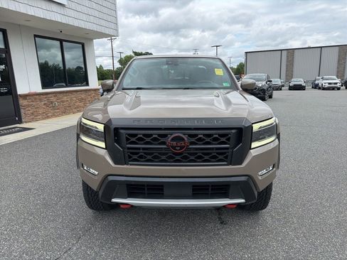 Used 2022 Nissan Frontier PRO-4X w/ Pro-4X Premium Package AWD/4WD image 9