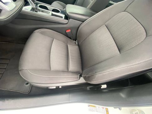 Used 2023 Nissan Altima 2.5 SV FWD image 21