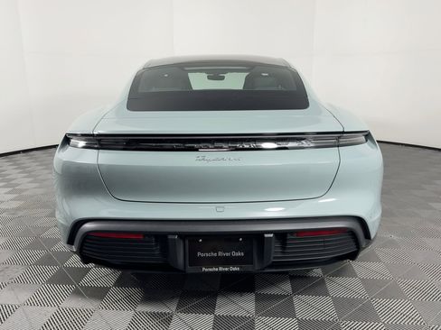 New 2026 Porsche Taycan image 10