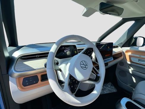 New 2025 Volkswagen ID. Buzz Pro S Plus image 9
