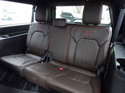 Used 2021 Ford Expedition Max King Ranch image 19