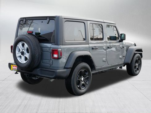 Used 2022 Jeep Wrangler Unlimited Sport image 7