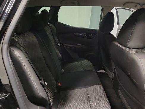 Used 2019 Nissan Rogue Sport SV w/ All-Weather Package image 23