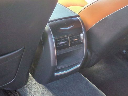 Used 2018 Cadillac CT6 Luxury image 26