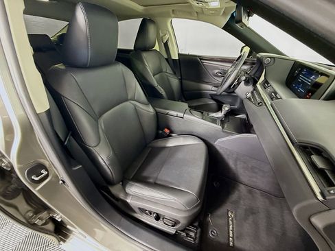 Certified 2021 Lexus ES 350 w/ Premium Package FWD image 30