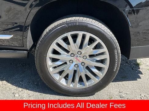 New 2026 GMC Yukon Denali w/ Sun & Power Step Package AWD/4WD image 30