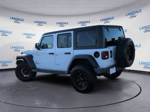 Used 2019 Jeep Wrangler Unlimited Sport S AWD/4WD image 9