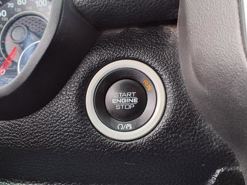 Used 2021 RAM 1500 Laramie w/ Sport Appearance Package image 9