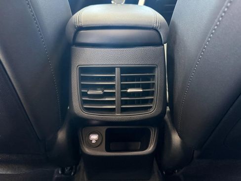 Used 2023 Kia Seltos EX image 27