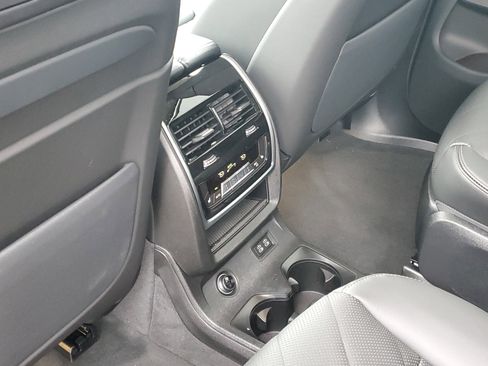 New 2026 BMW X7 xDrive40i w/ Premium Package image 25