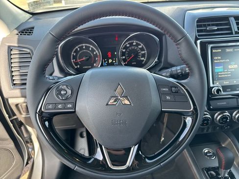 New 2026 Mitsubishi Outlander Sport LE AWD/4WD image 8