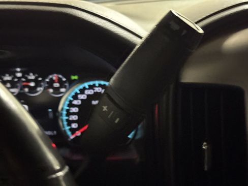 Used 2019 GMC Sierra 2500 Denali w/ Duramax Plus Package AWD/4WD image 18