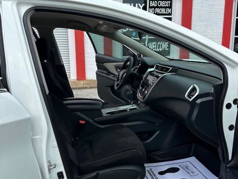 Used 2018 Nissan Murano S FWD image 26