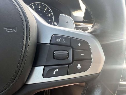 Used 2019 BMW 530i xDrive w/ M Sport Package AWD/4WD image 22