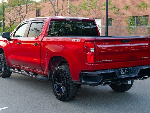 Used 2021 Chevrolet Silverado 1500 Custom Trail Boss AWD/4WD image 5