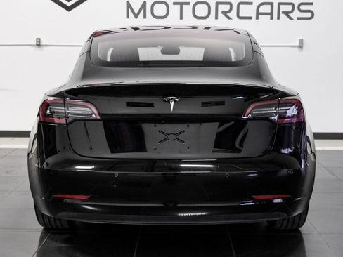 Used 2018 Tesla Model 3 Long Range image 13