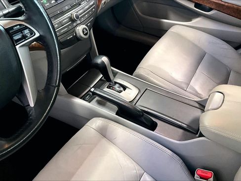 Used 2011 Honda Accord EX-L image 14