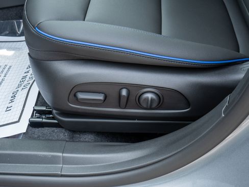 New 2026 Buick Envista Sport Touring w/ Convenience I Package FWD image 30