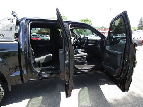 Used 2024 Ford F150 XLT w/ Equipment Group 302A MID AWD/4WD image 29