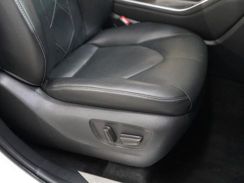 Used 2021 Toyota Highlander Platinum AWD/4WD image 31