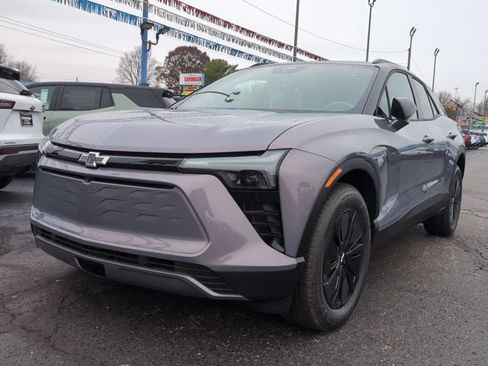 New 2026 Chevrolet Blazer EV LT AWD/4WD image 3