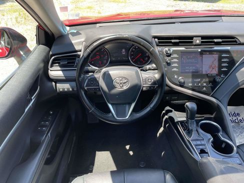 Used 2019 Toyota Camry XSE w/ Driver Assist Package FWD image 2