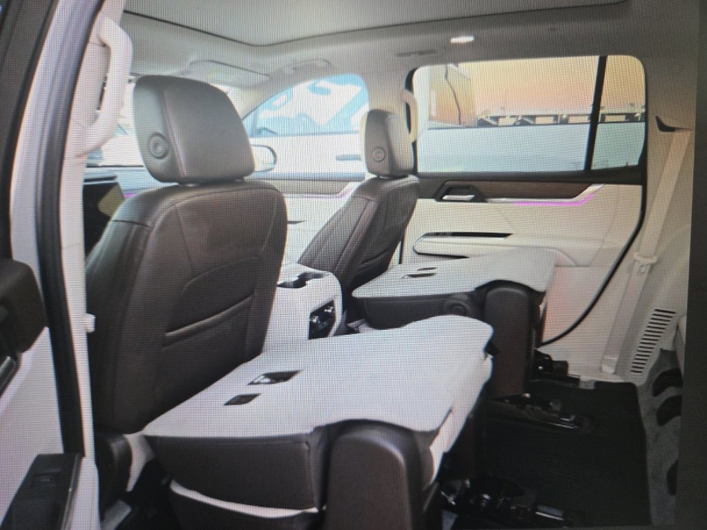 Used 2024 GMC Acadia Denali w/ LPO, Floor Liner Package AWD/4WD image 11