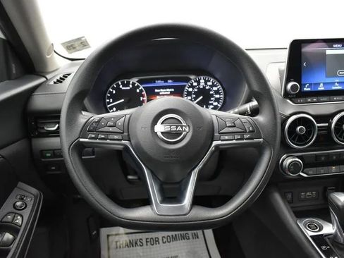 Used 2024 Nissan Sentra SV image 19
